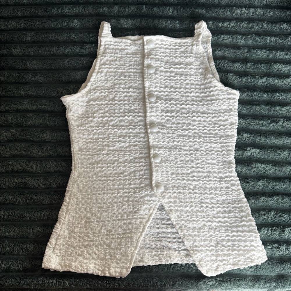 Textured White Sleeveless Top with Buttons